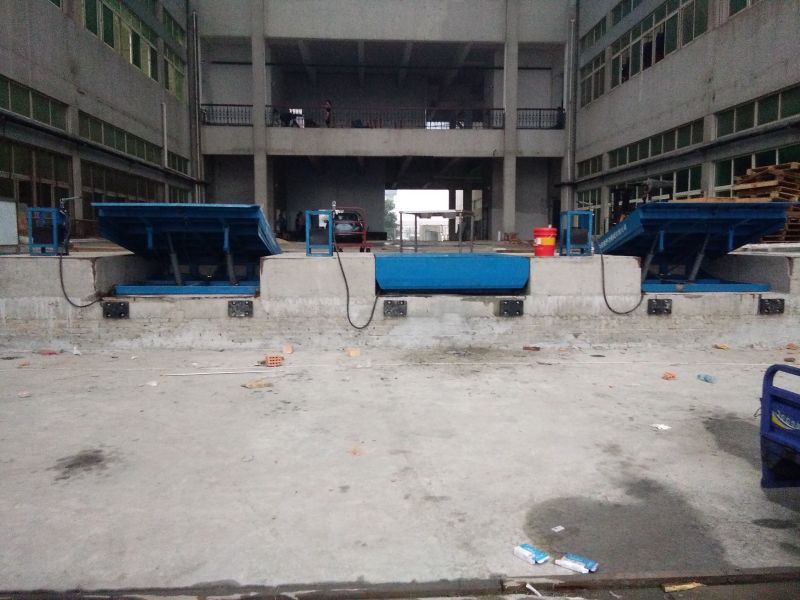 固定式登車橋